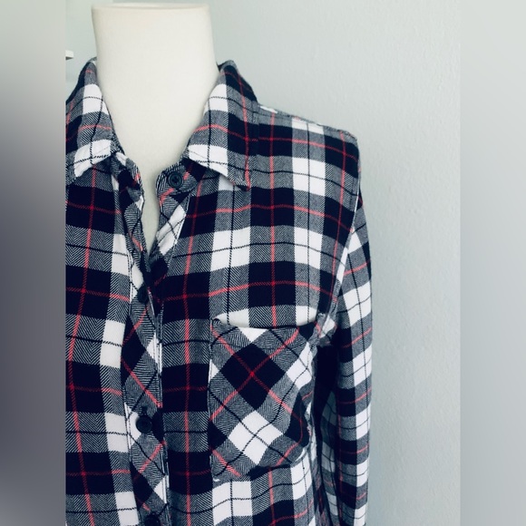 Rails • Hunter Shirt Button Down in Black & White & Red • S • Retail $178 - Picture 6 of 11